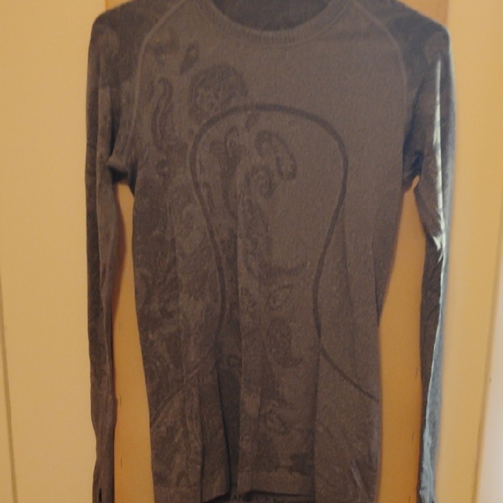 Lululemon Swiftly Tech Gray Patterned - image 1